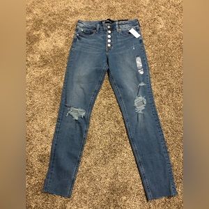 Gap Denim Women's Super Stretch High Rise Legging Size 6/28R Distressed NWT!